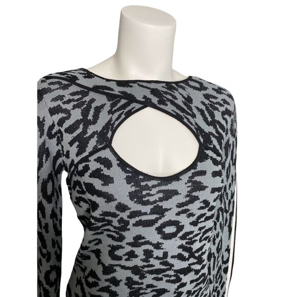 Fever Sweater Top Women's‎ SMALL Gray Black Leopard Cutout Long-Sleeve Soft NEW - Picture 3 of 12